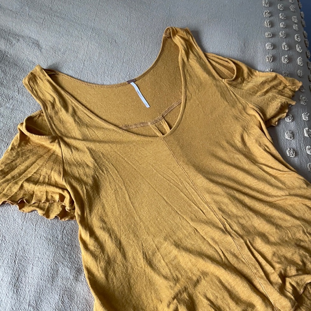 Free people flowing top